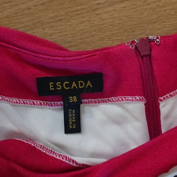 Escada Heart Dress- 8 - Picture 2 of 15